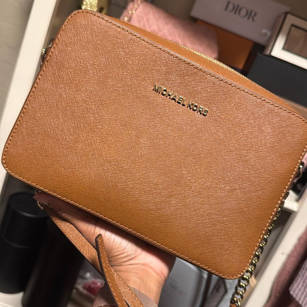 Michael Kors Crossbody